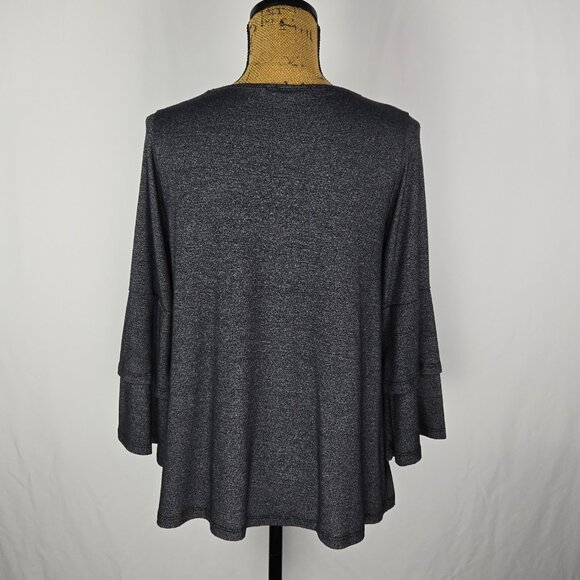 GYFT Gray Bell Sleeve Tunic Top L Criss Cross Neck Boho Chic Casual Soft Classic - Picture 3 of 10